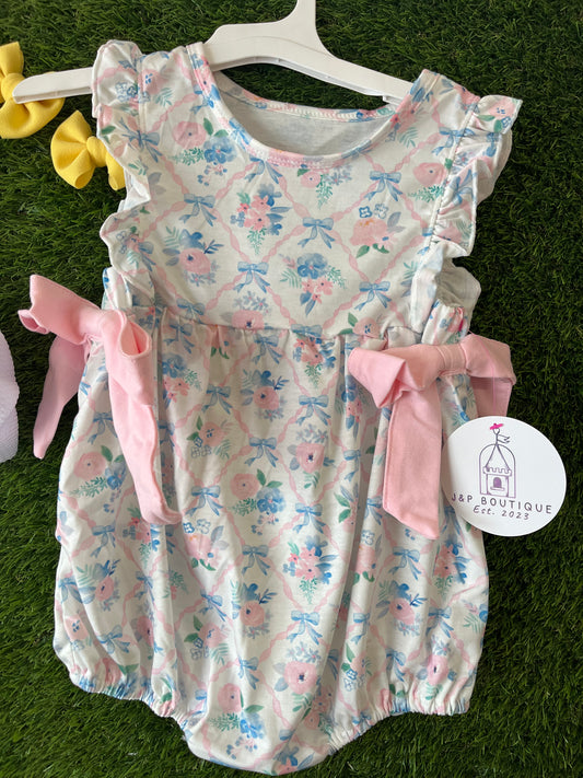 Floral bow bubble