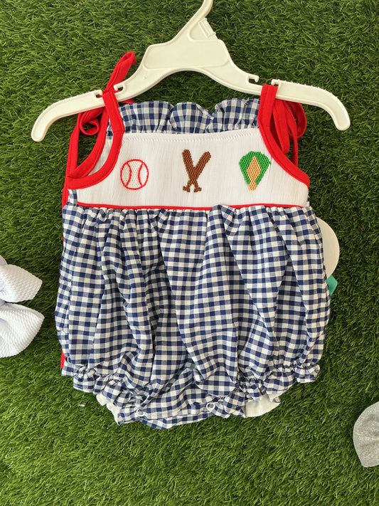 Smocked baseball bubble